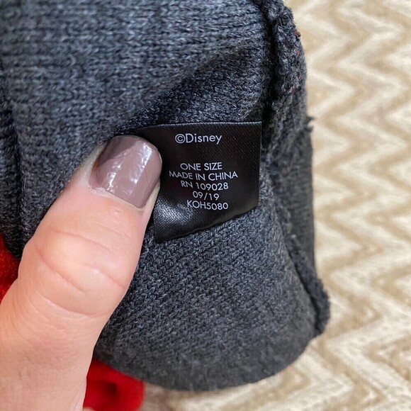 Disney Minnie Mouse Pom Pom Beanie Hat - Picture 4 of 4